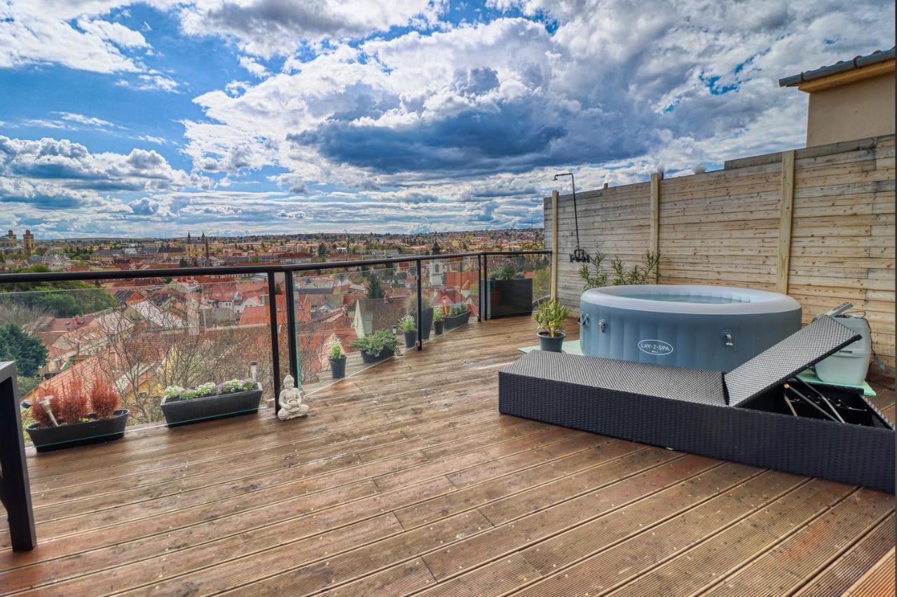 Hab Home Apartman Eger Buitenkant foto